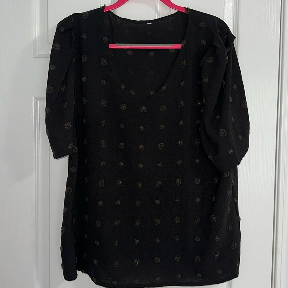 Pom Pom V-neck Puff Sleeve Blouse